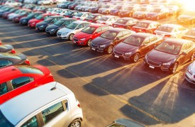 Considering a New Car Purchase? Weighing the Advantages and Disadvantages